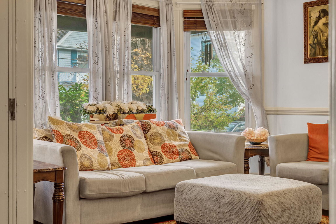 27-web-or-mls-11-high-st