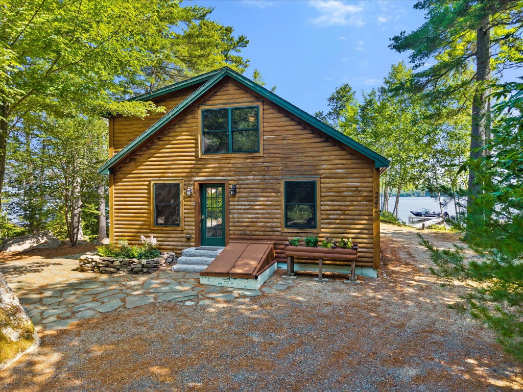 242 Black Bear Way Ellsworth