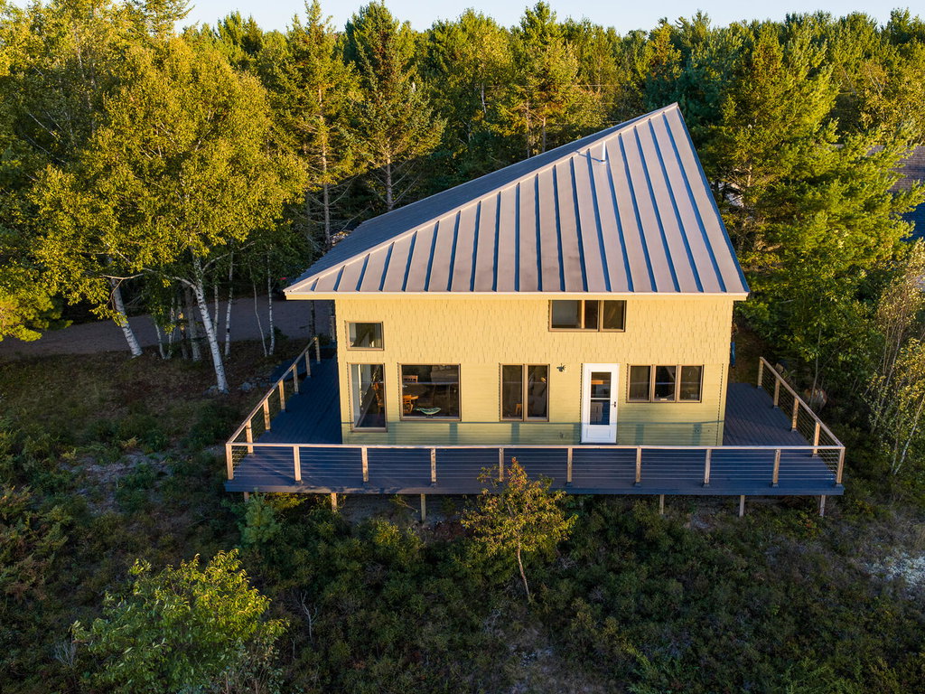 256 Sand Point Rd--16