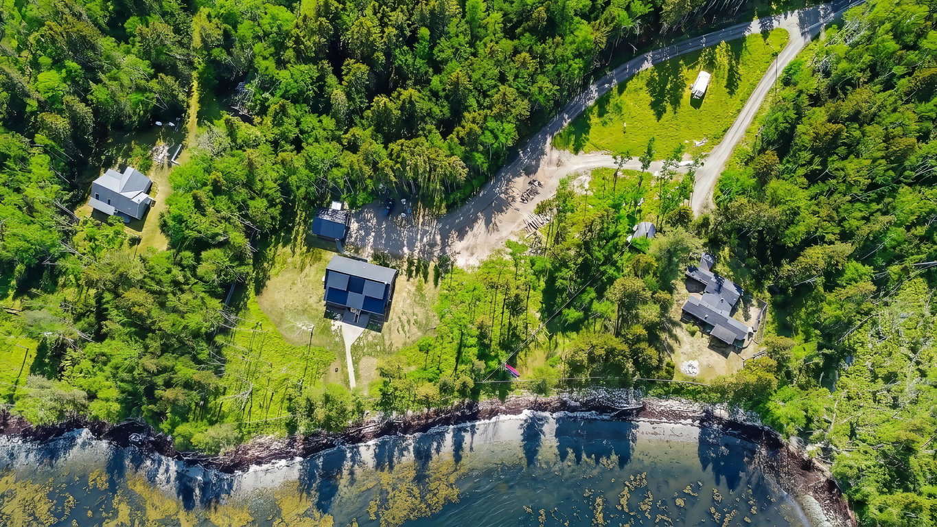 1578 &1590 Pripet Woods Road Islesboro