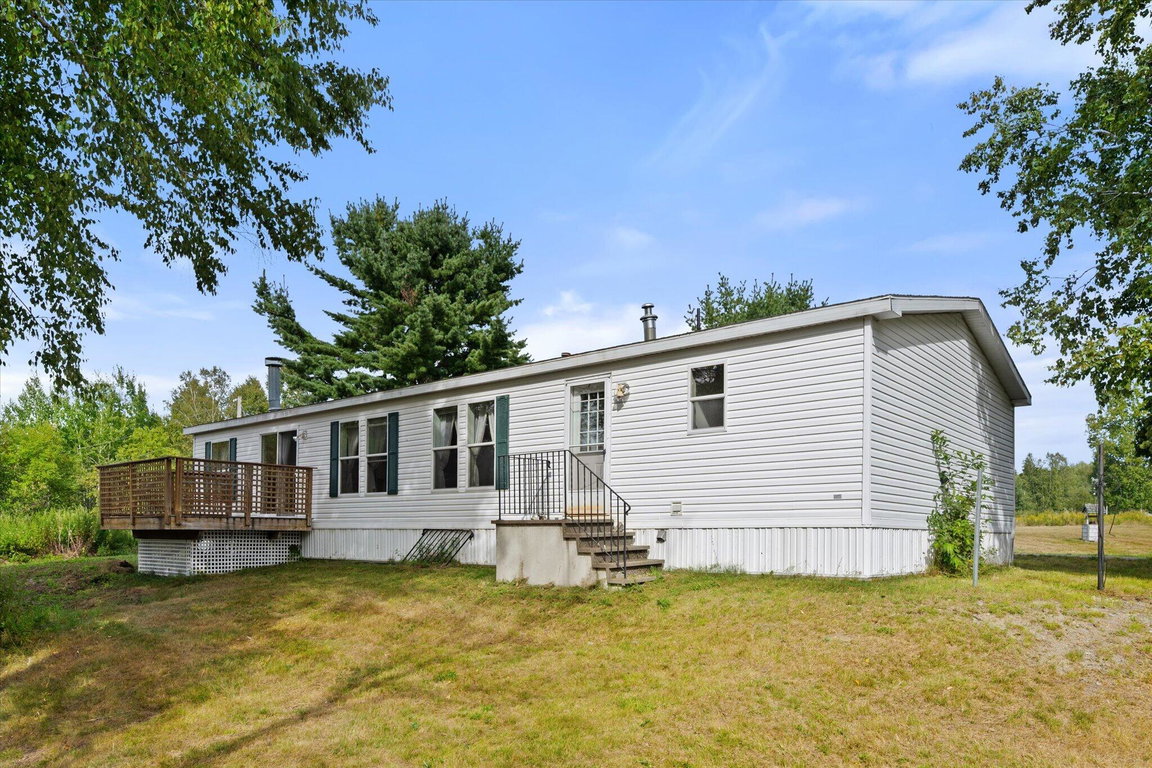 03-1187 Shore Rd