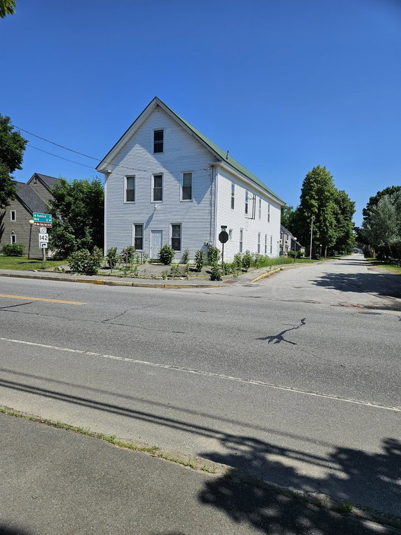 52 Main Street Dixfield