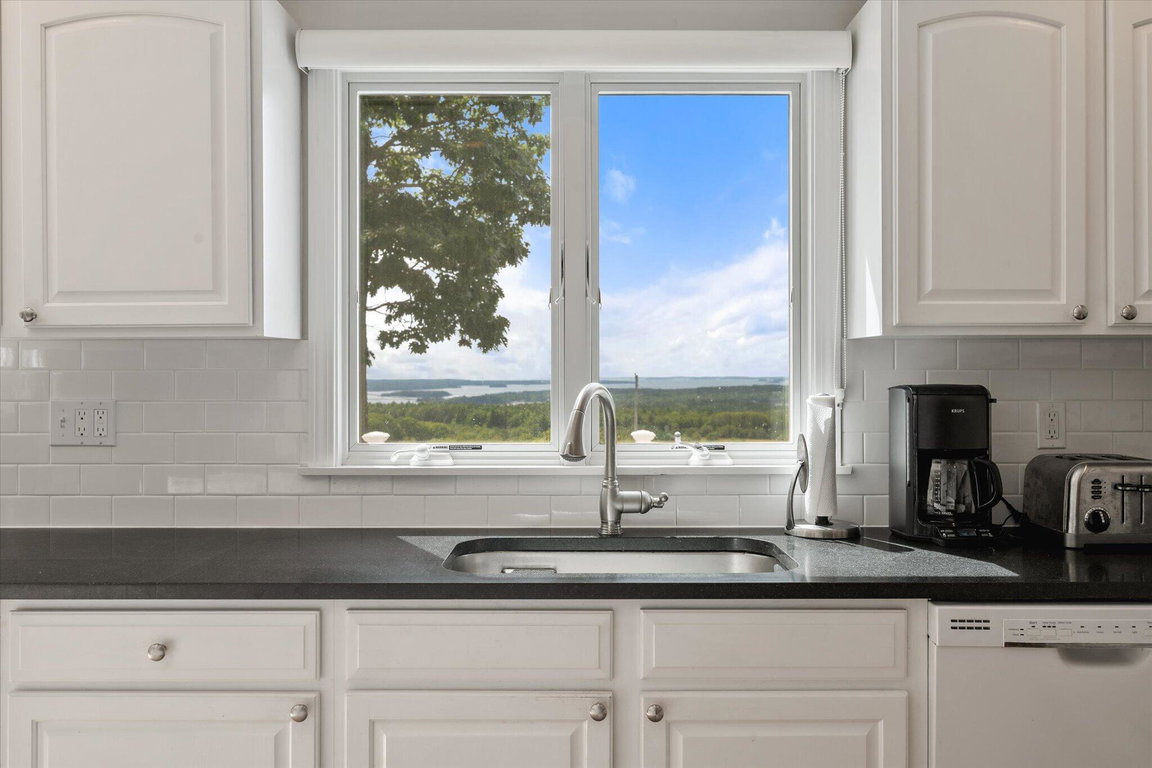 15-Kitchen