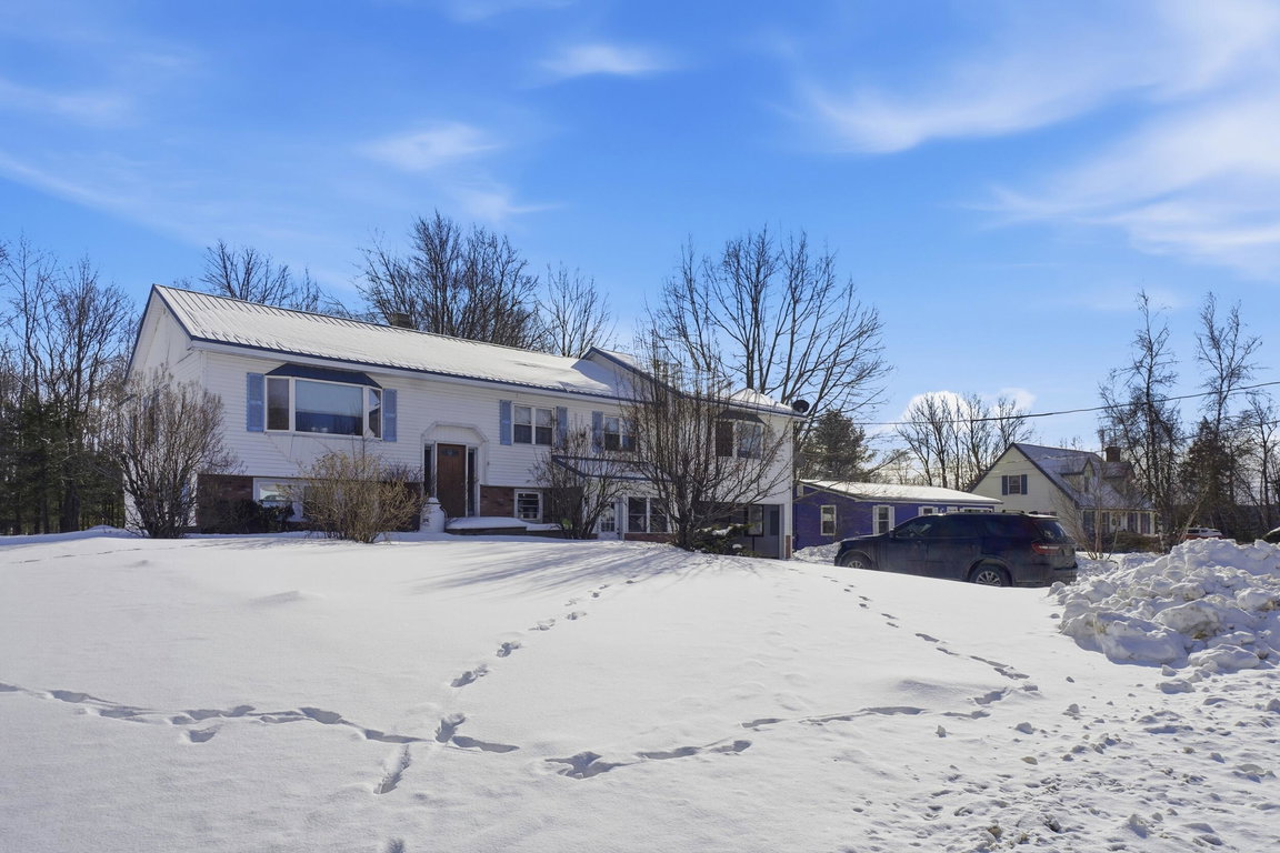 21 Independence Lane East Millinocket