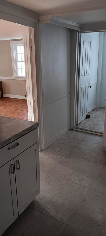 Apt 4