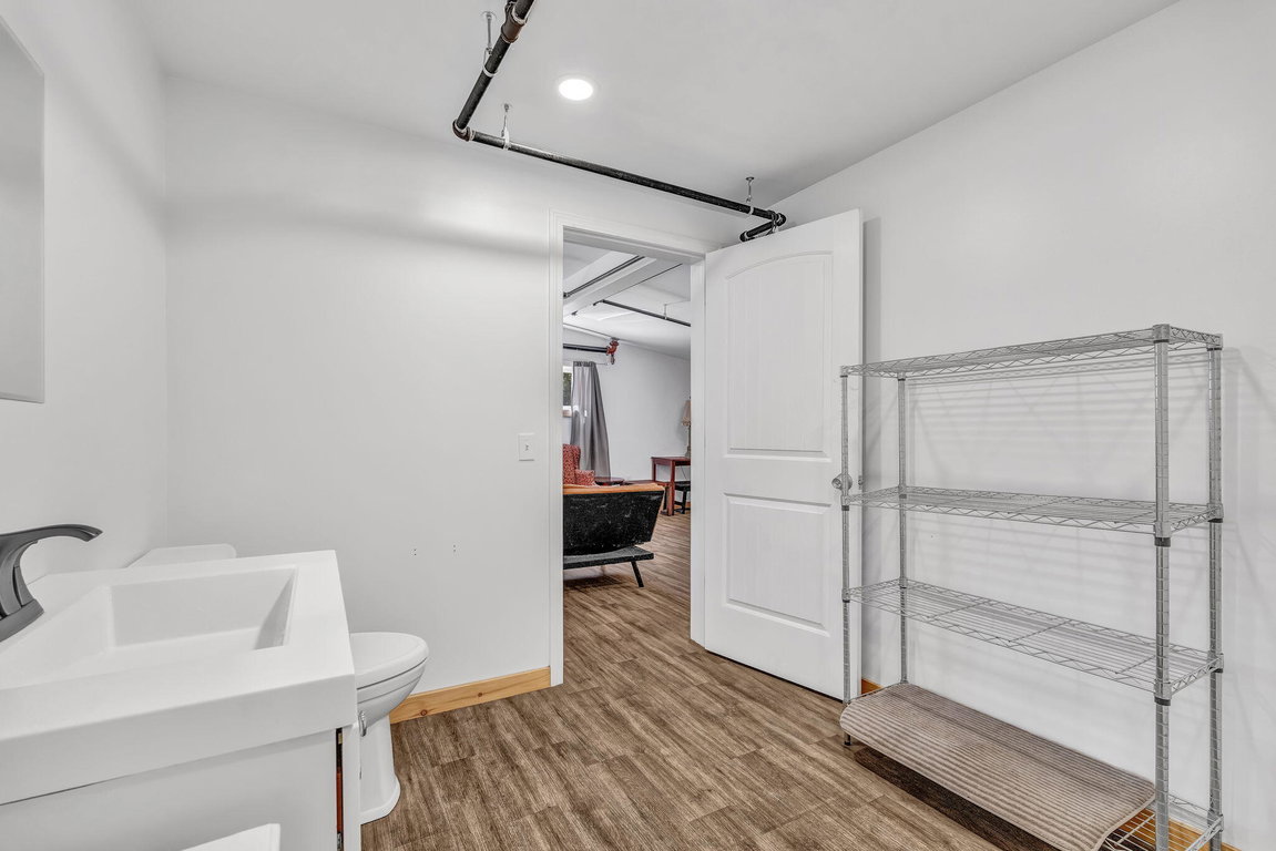 8-web-or-mls-14-cottage-st