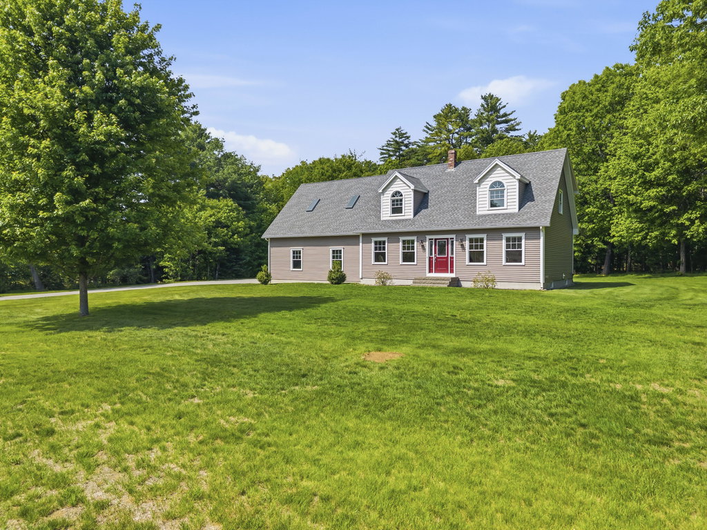 32 Beechwood Drive Topsham