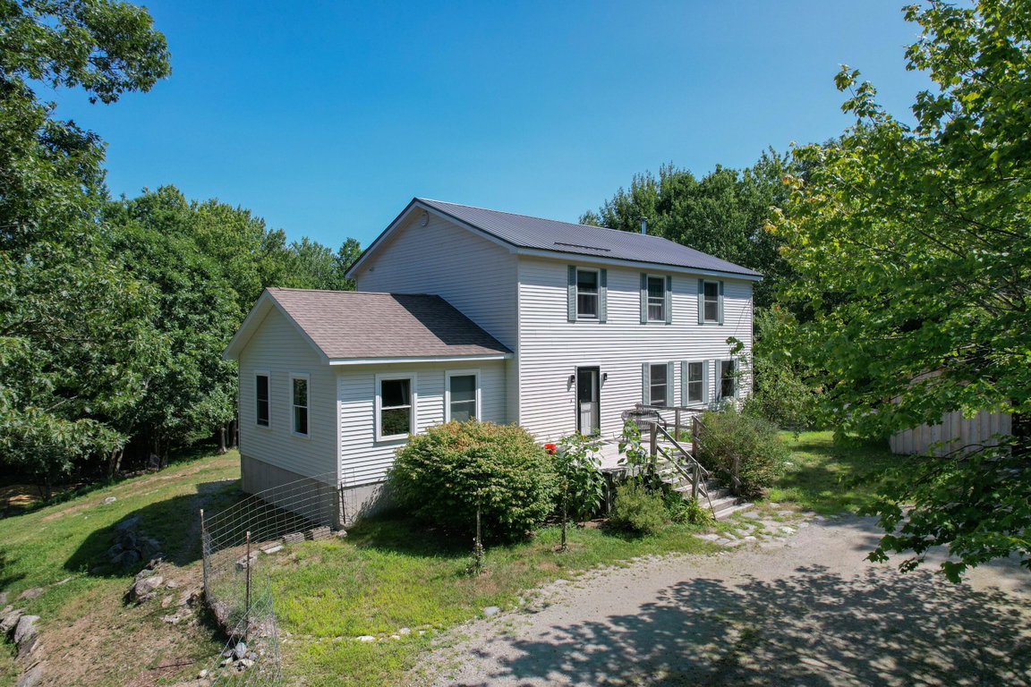 4 Turkey Hill Way