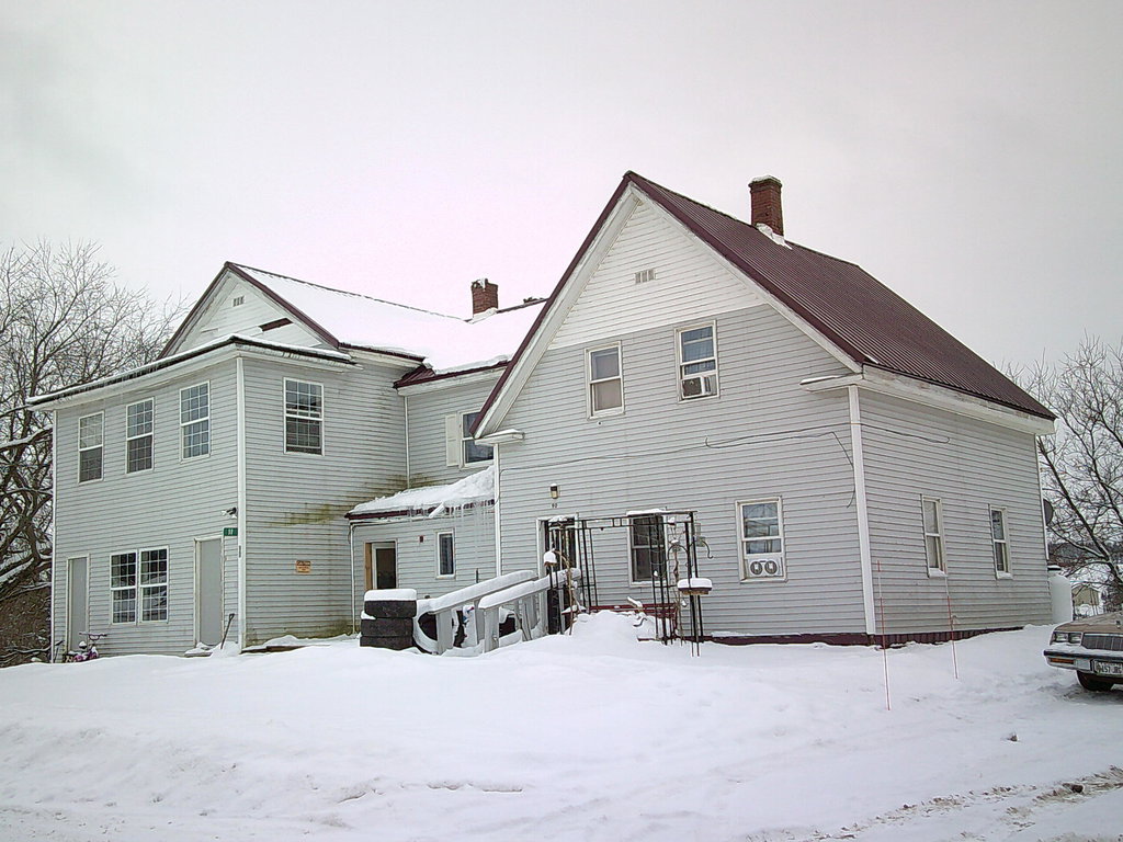90 Pondview Street Limestone