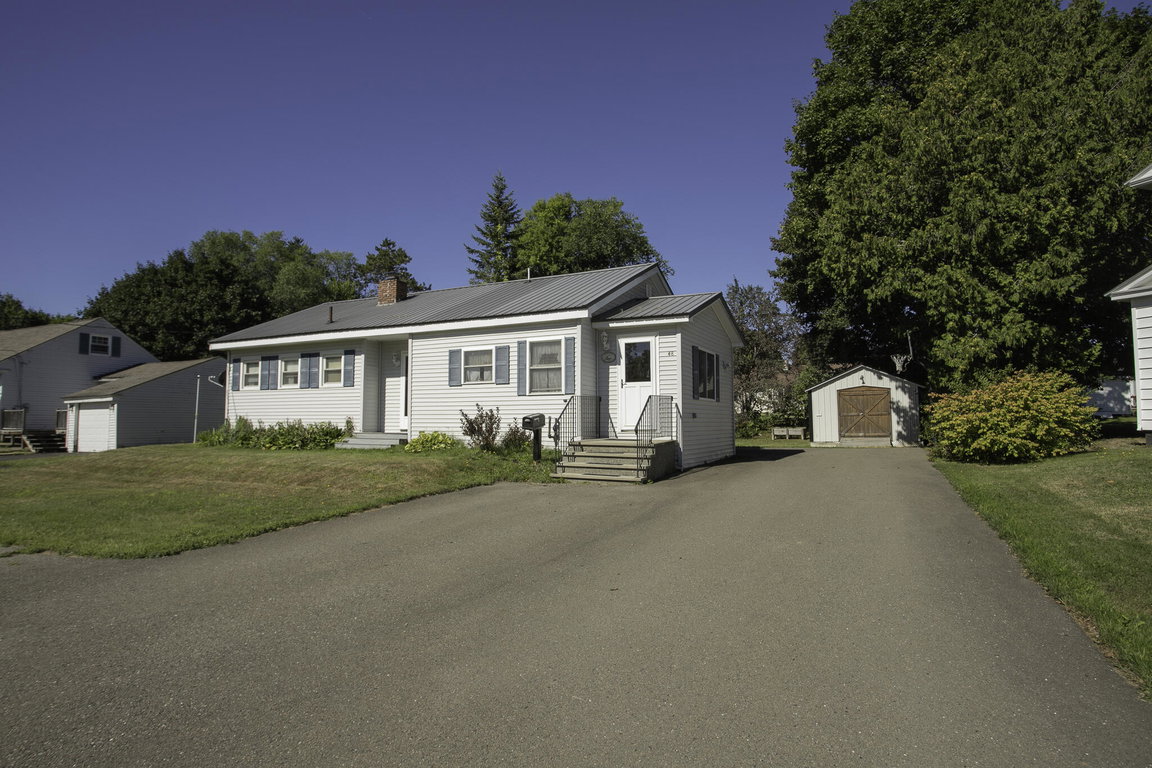 48 Beech Street East Millinocket