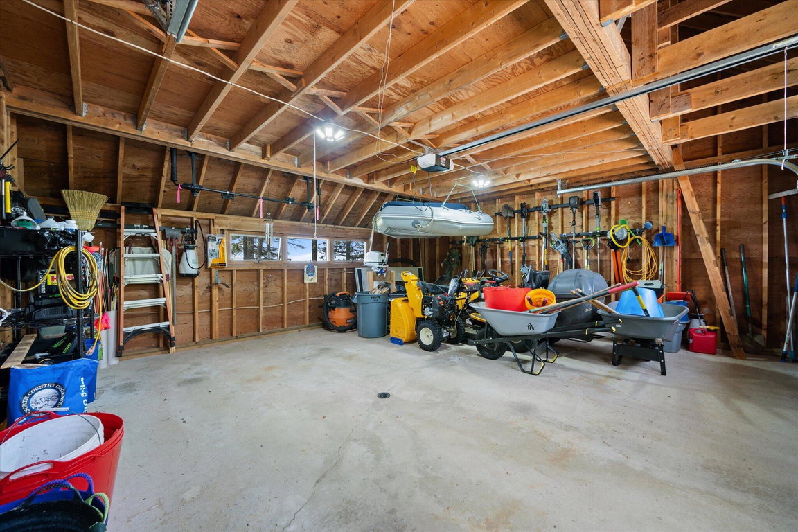 85-Garage