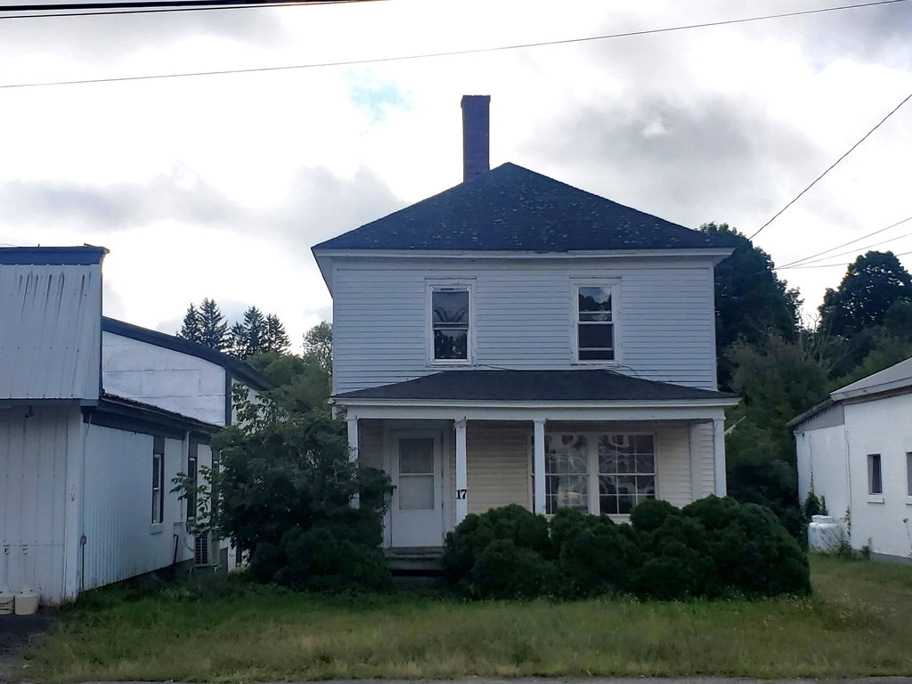 17 Summer Street Dover-Foxcroft