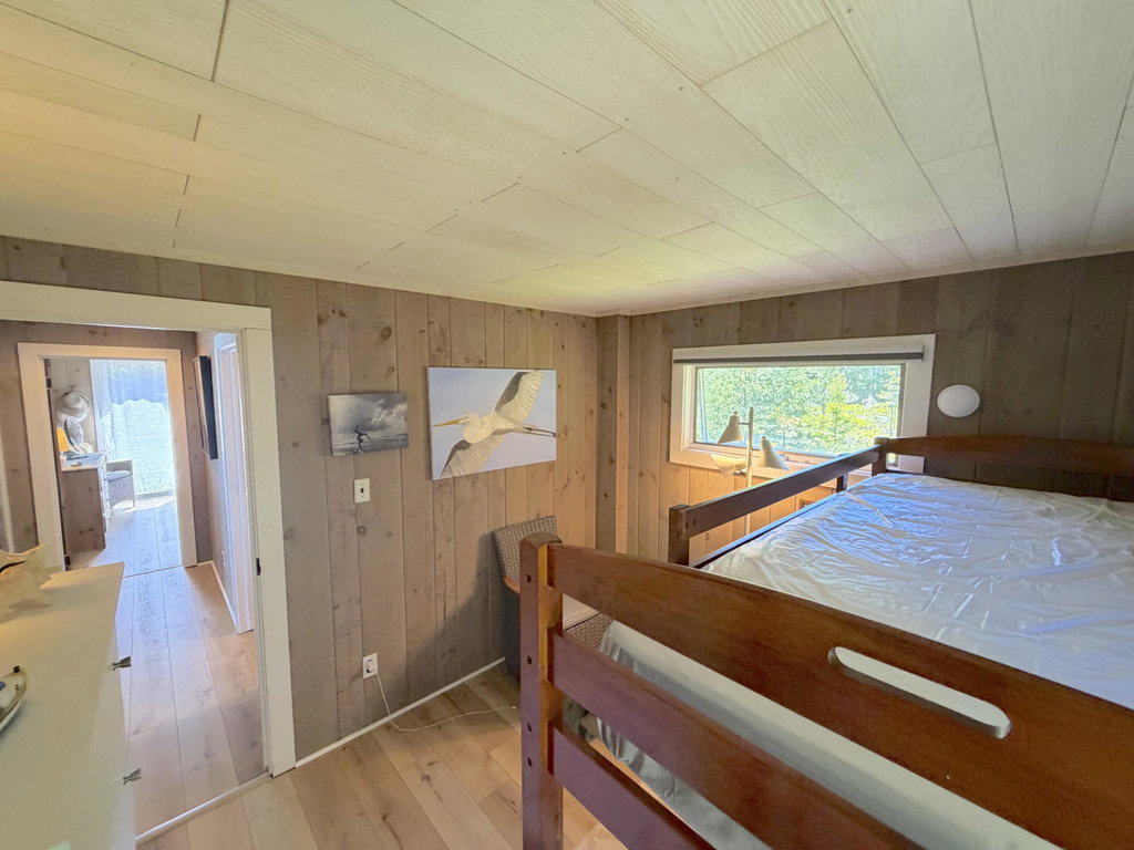 bunks to hall copy