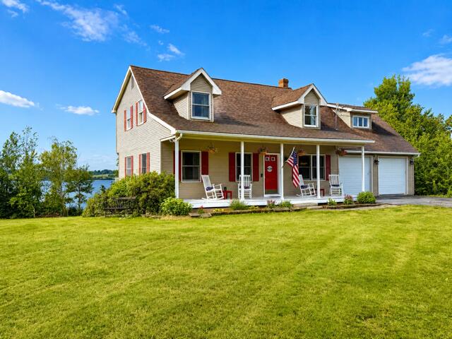 617 Lake Shore Road Madawaska