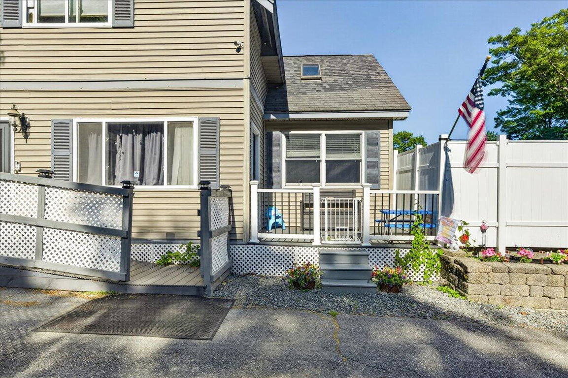 06-104 North Bend Rd-3043