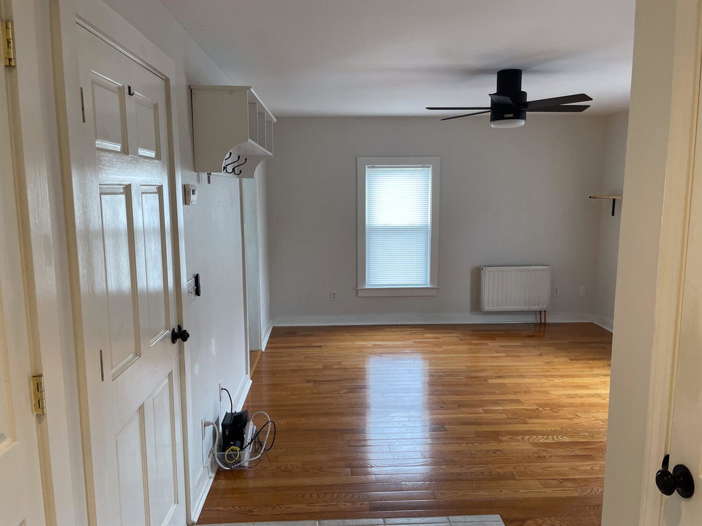 2nd Floor 1 BR unit