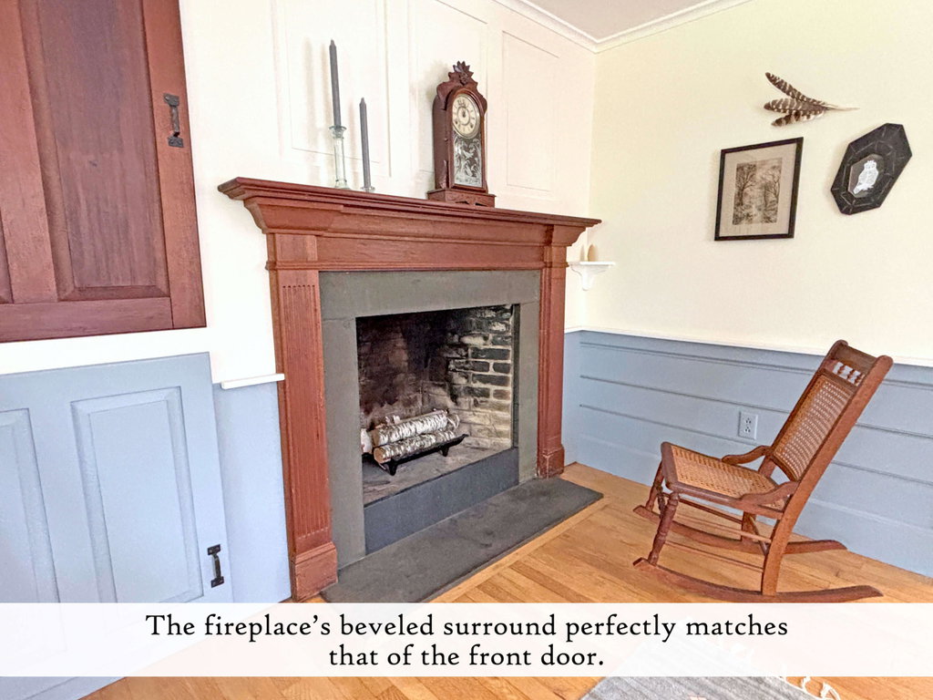 Living Room (1), label