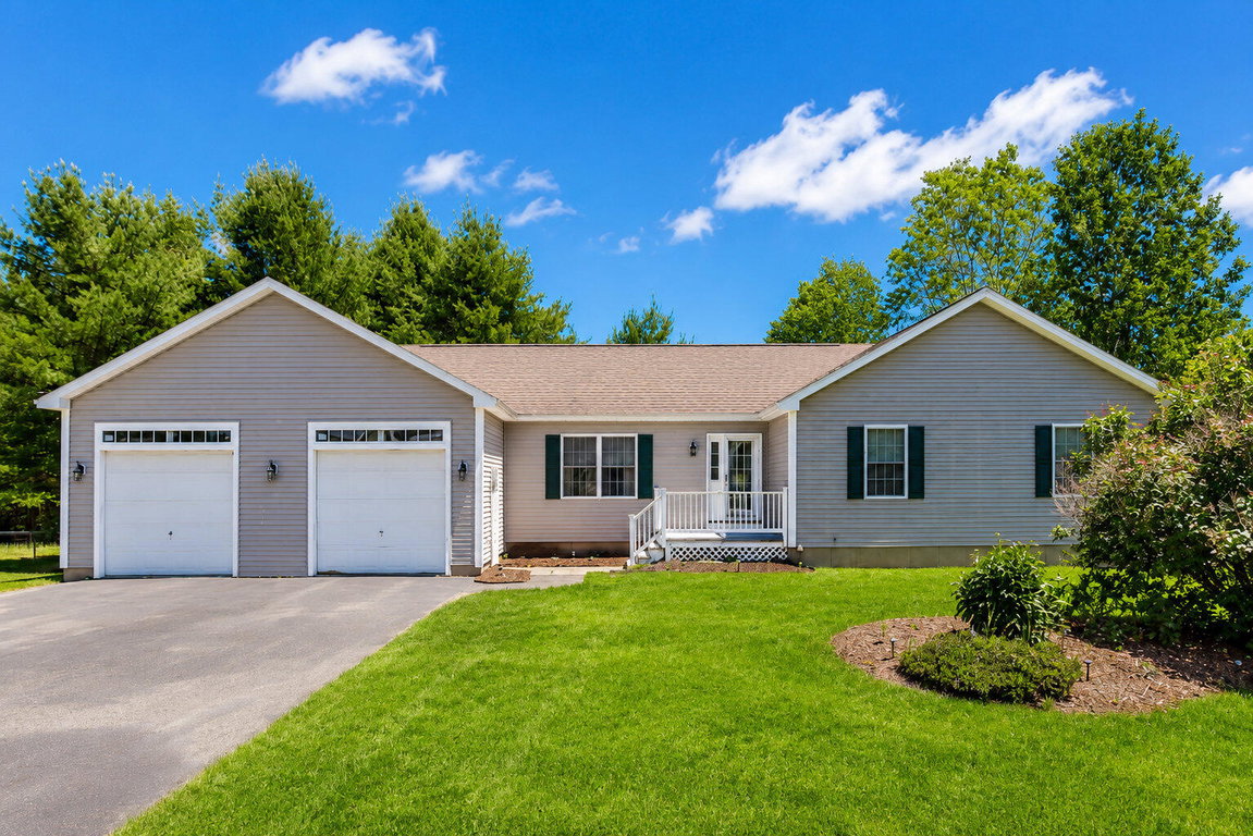 220 Granite Heights Farmington
