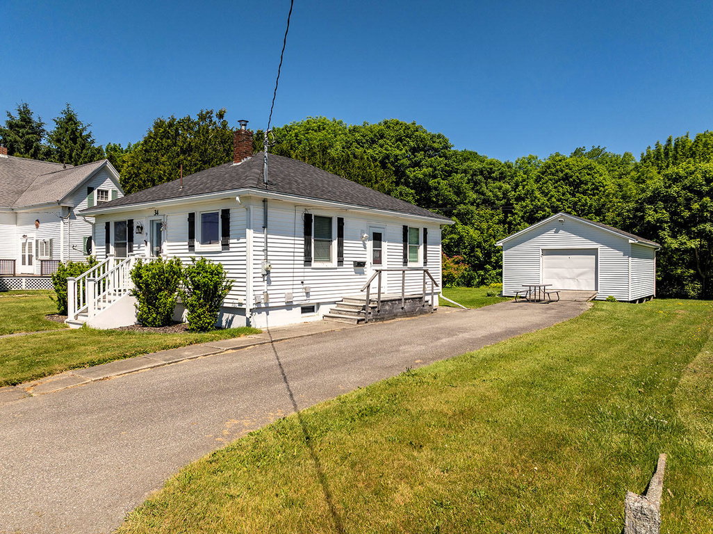 34 Thatcher Street Thomaston