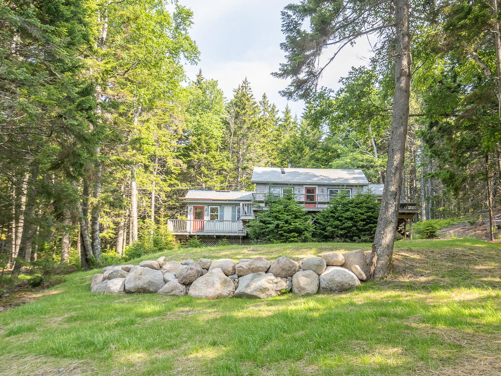 70 Island Retreat Road Swans Island