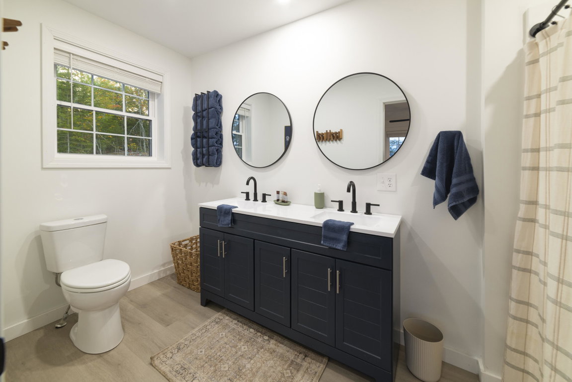 Allard_Properties_261010_0158-2