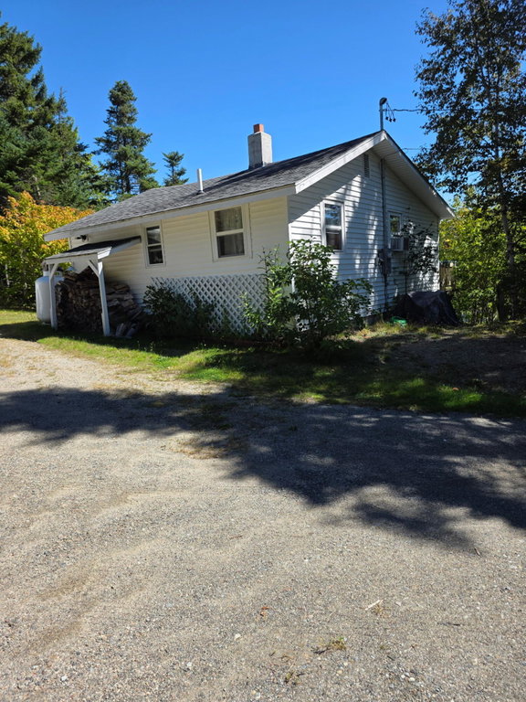 35 Spruce Point Lane Whiting