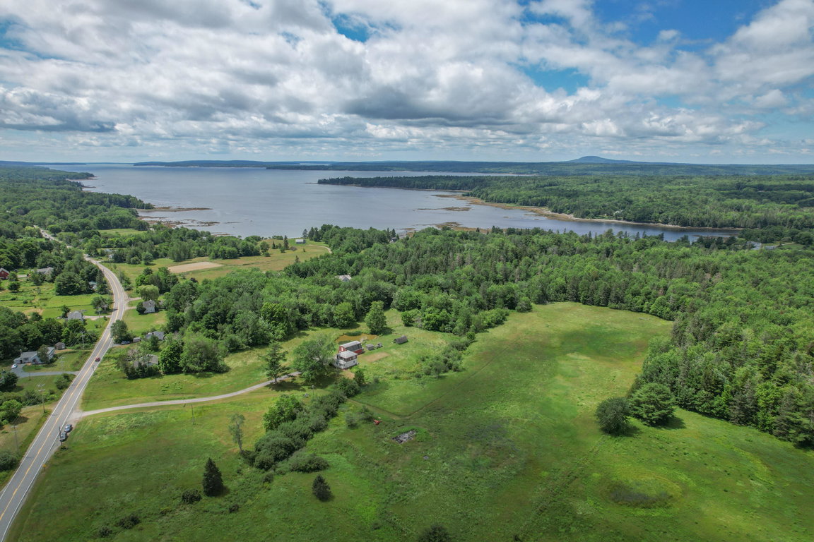 455 Bayside Road