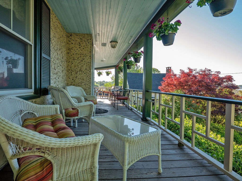 16-SW porch (10)