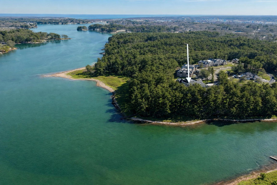 100 Shepards Cove Road Kittery