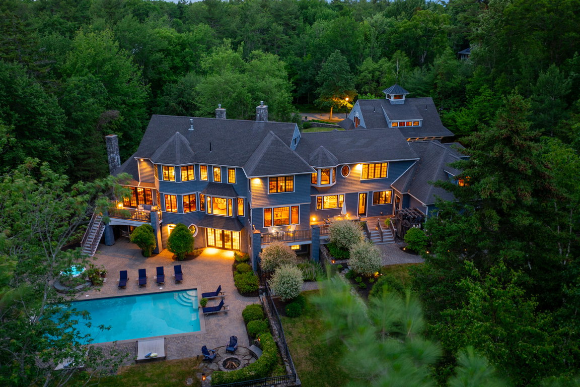 19 Tiger Lily Lane Cape Elizabeth