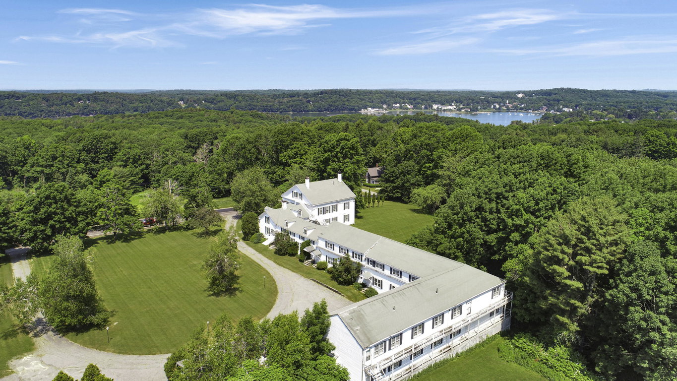 220 Bristol Road Damariscotta
