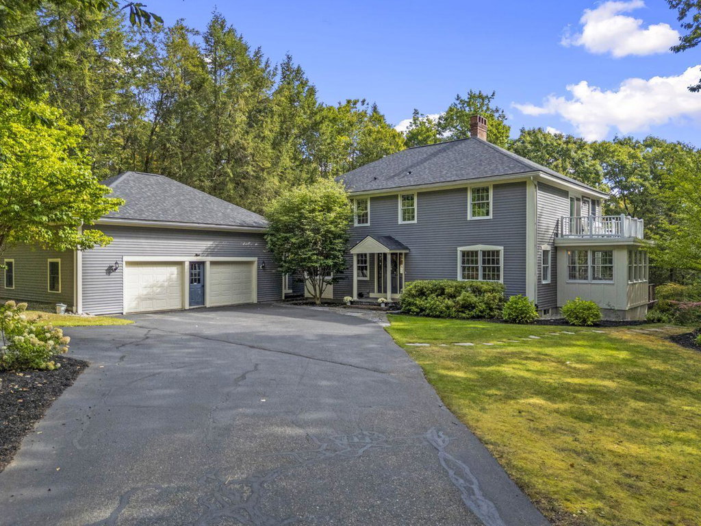 8 Fox Run Road Falmouth
