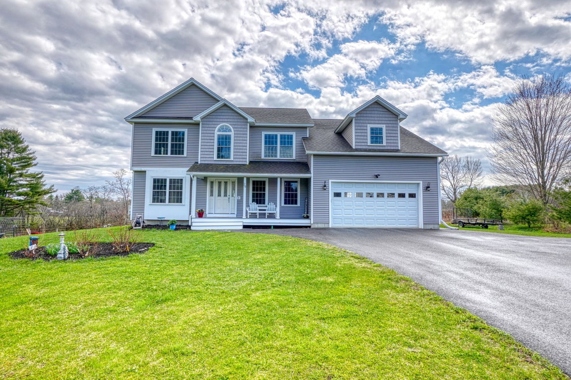 24 Royale Drive Sidney