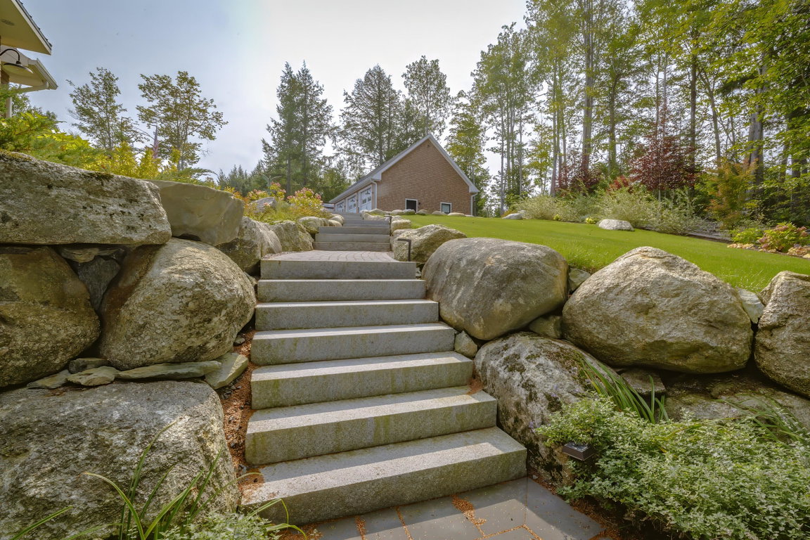 Granite Steps to walkway to lake....