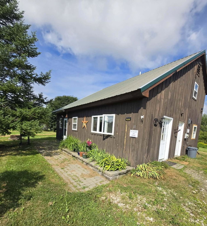 11 Hunton Loop Livermore Falls
