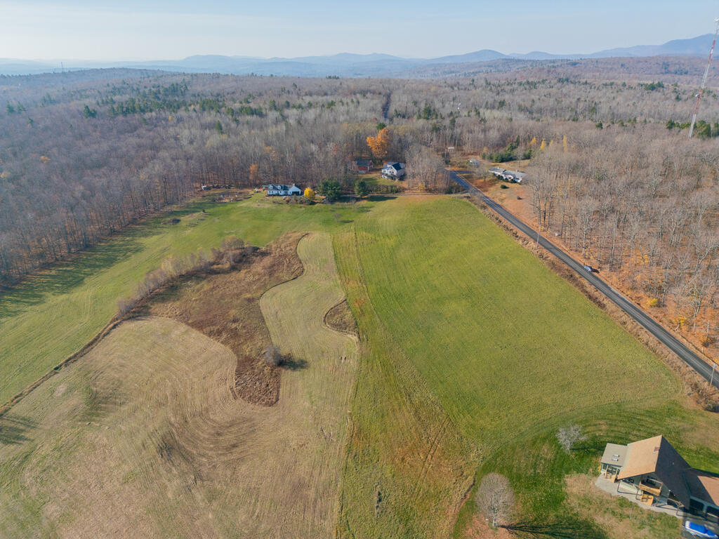 Lot 8-3 Voter Hill Road Farmington