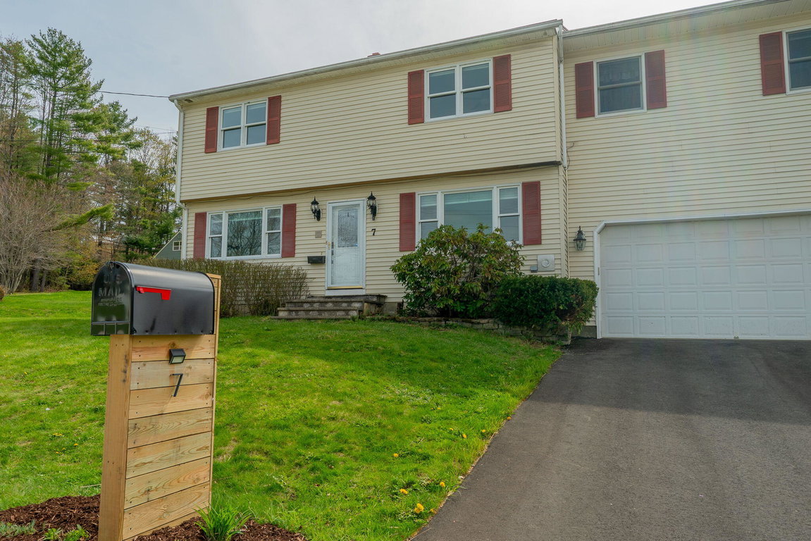 7 Sandy Street Lewiston