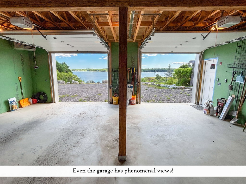 Garage (1), label