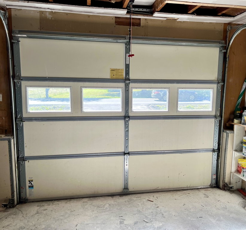 Interior / Garage Door