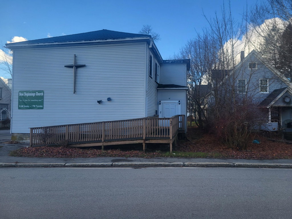 37 Water Street Rockland