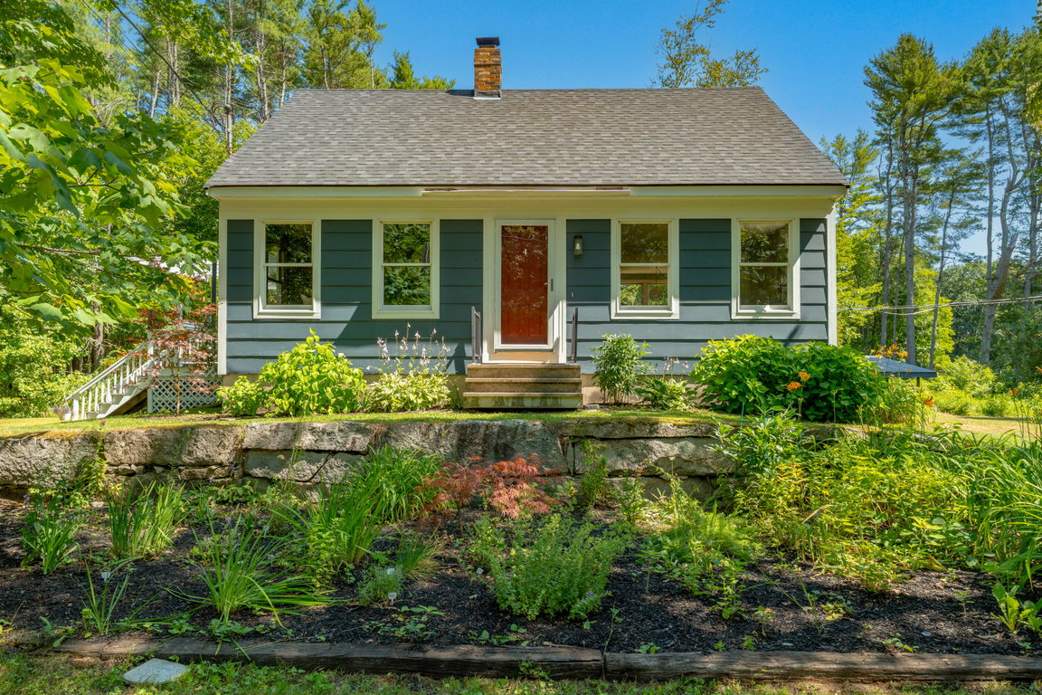 185 Yarmouth Road Gray