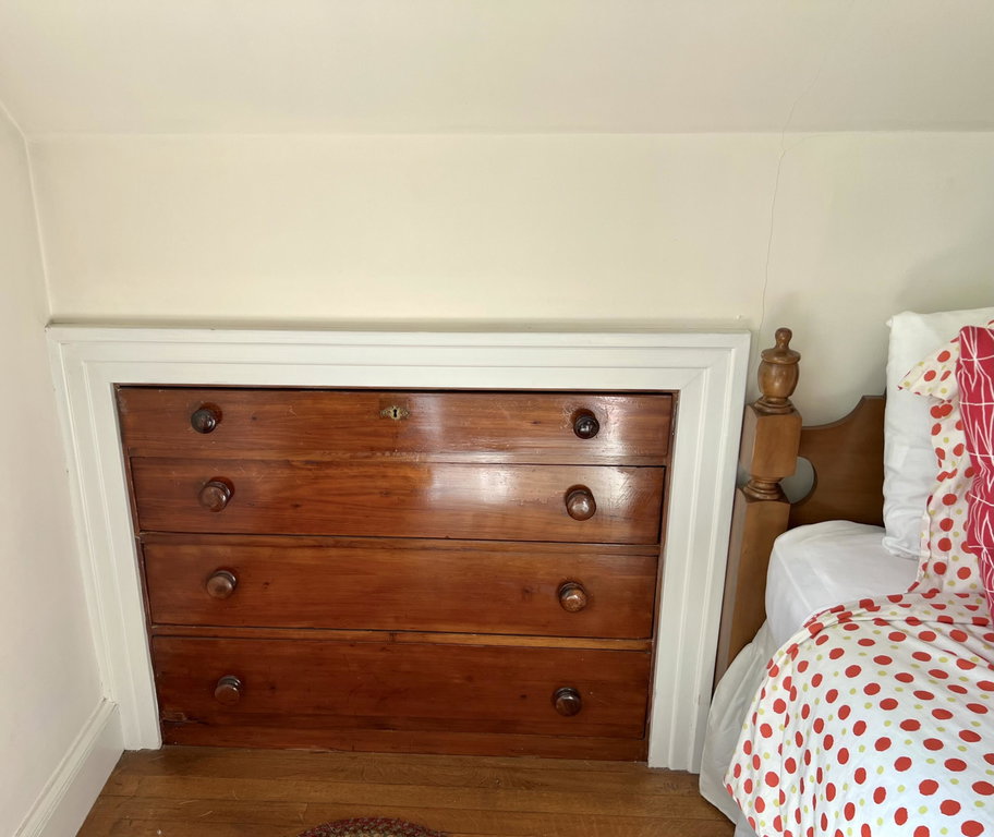 Built-ins in the Bedroom