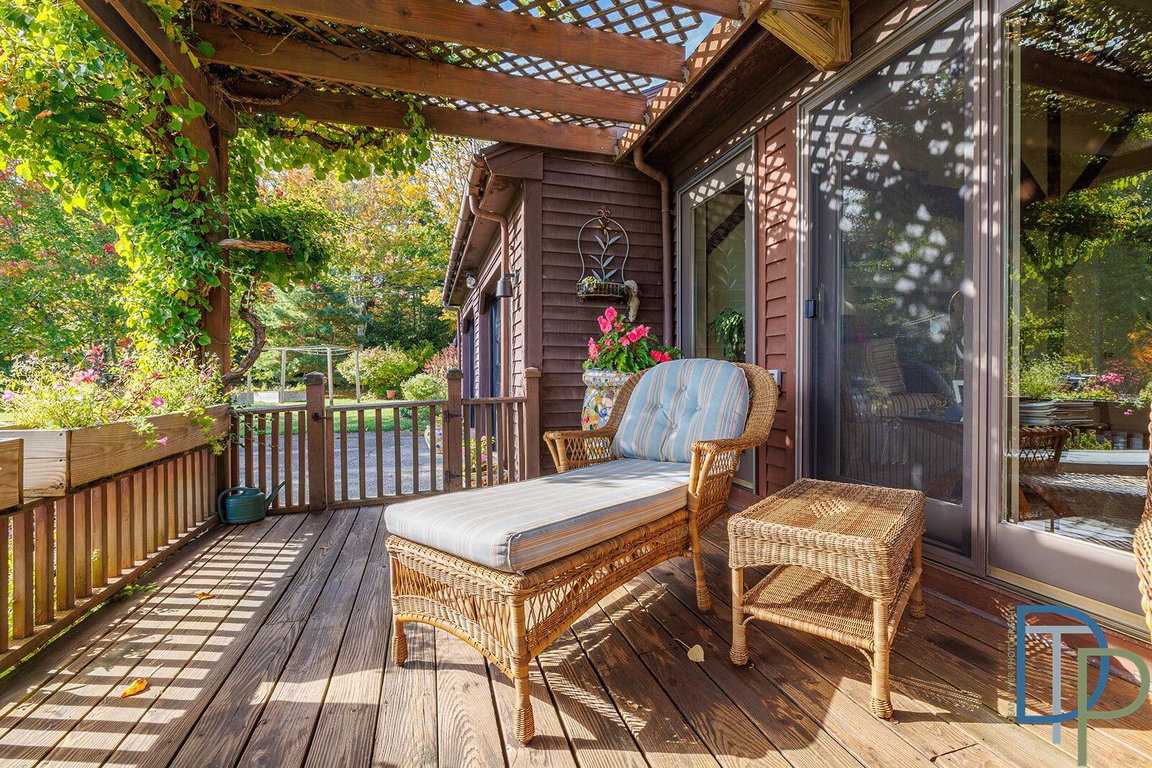 1035newburyneck - 63