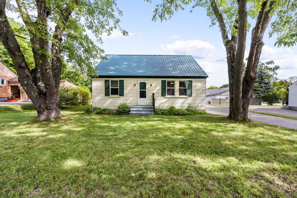 11 Charles Street Winthrop