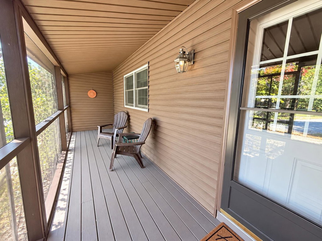 Screened Porch