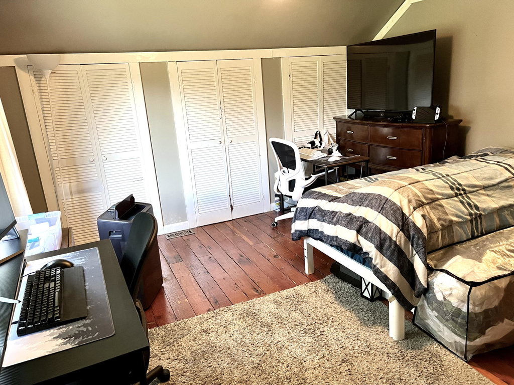 Second floor bedroom #2