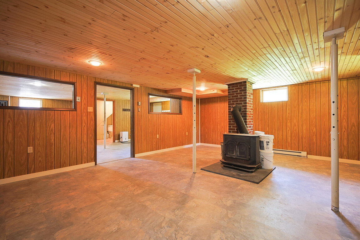 33-482 West Bay Road-DTP_websize