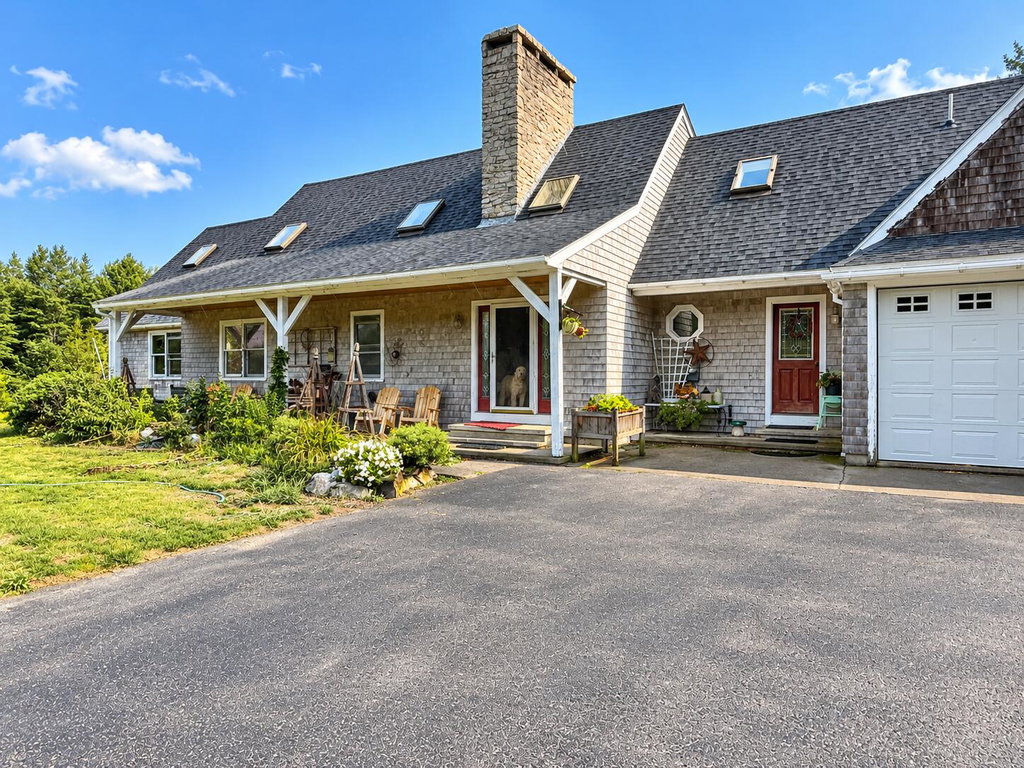 128 Mitten Mountain Road Centerville Twp