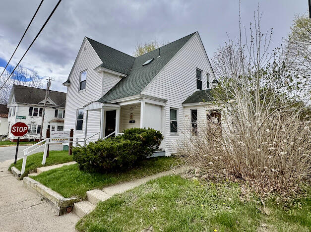 201 Knox Street Rumford