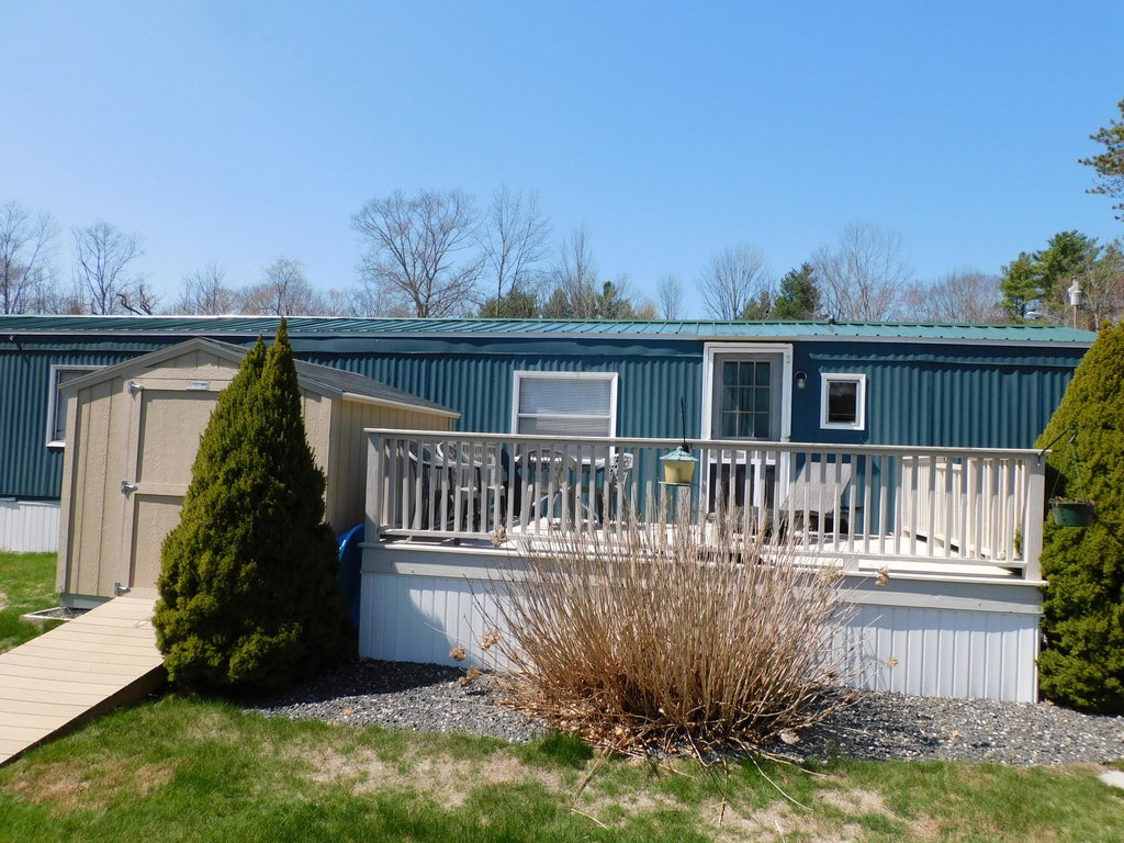744 US Rte 1  York